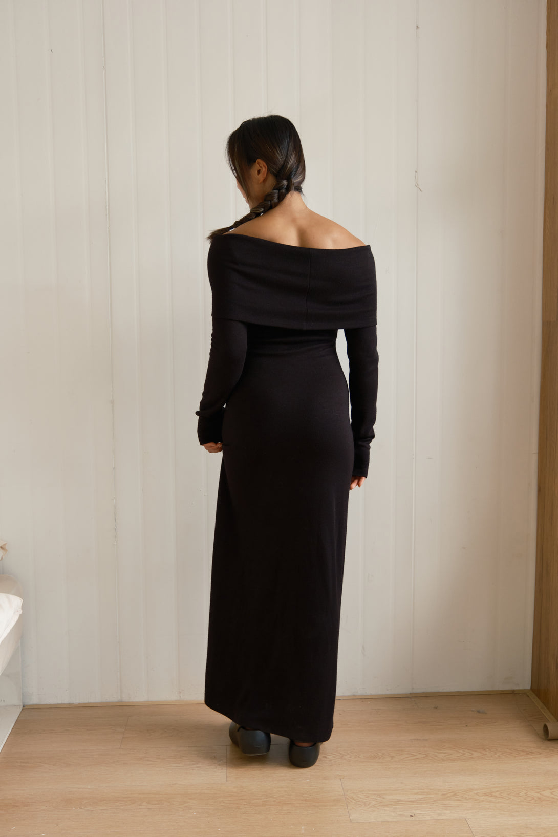 Women wearing Serena Black Dress